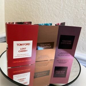 Tom Ford Discovery Set Lost Cherry, Café Rose, and Oud Minerale
